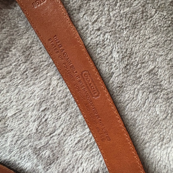 Vintage coach black leather belt with gold tone buckle - Picture 3 of 8